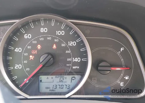 2014 Toyota Rav4 Xle z USA, uszkodzony, nr VIN 2T3WFREV6EW084068